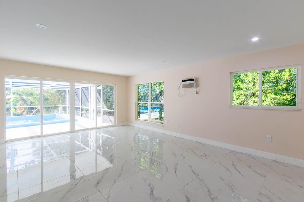 Image 12 of 23 For 1925 John Arthur Way