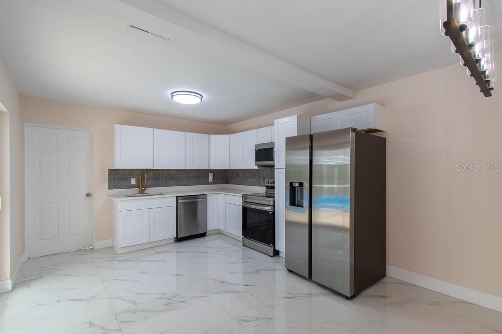 Image 16 of 23 For 1925 John Arthur Way