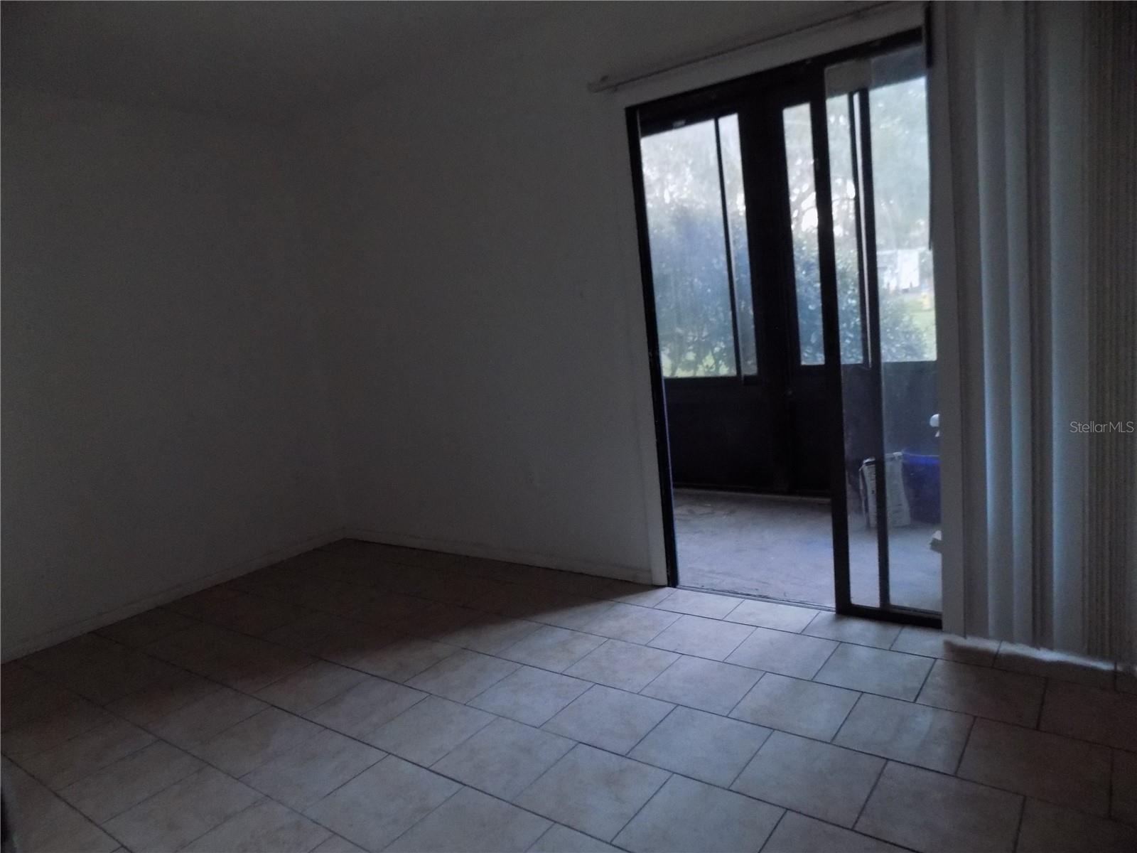 Image 26 of 28 For 2811 Archer Road X 201