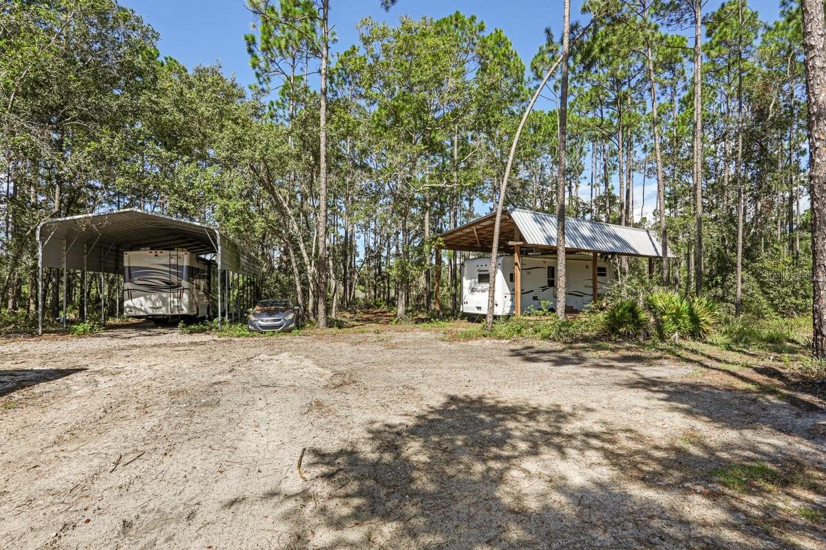 Image 33 of 47 For 501 Duncan Lane Ne