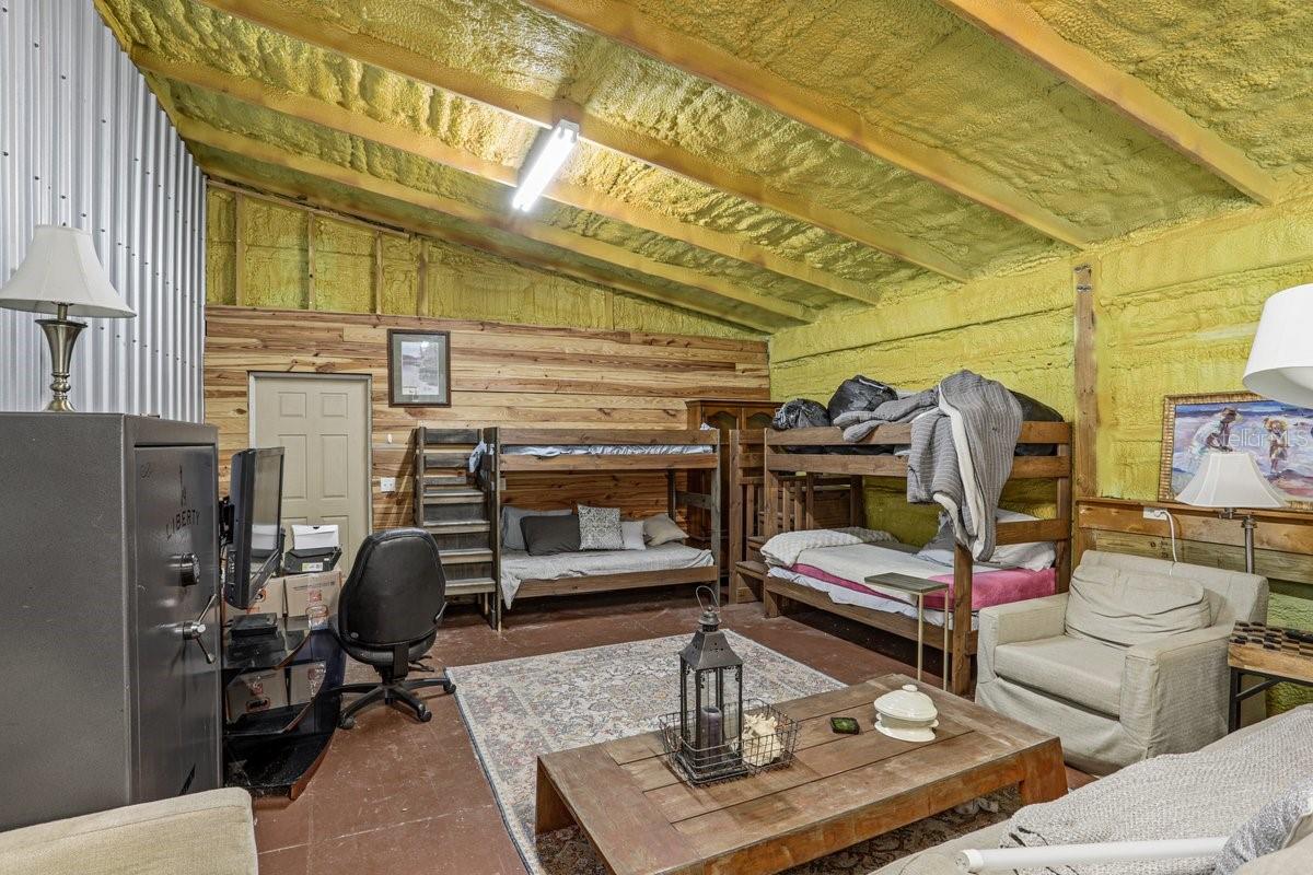 Image 36 of 47 For 501 Duncan Lane Ne