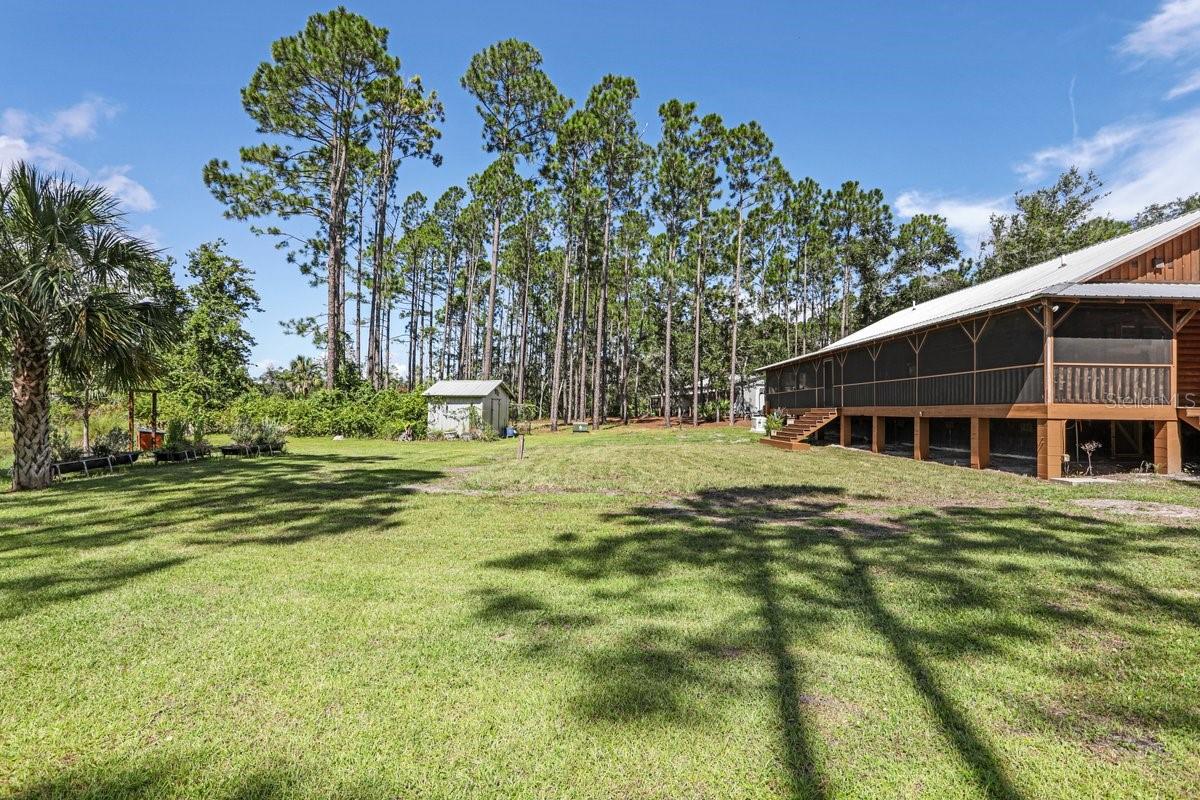 Image 4 of 47 For 501 Duncan Lane Ne