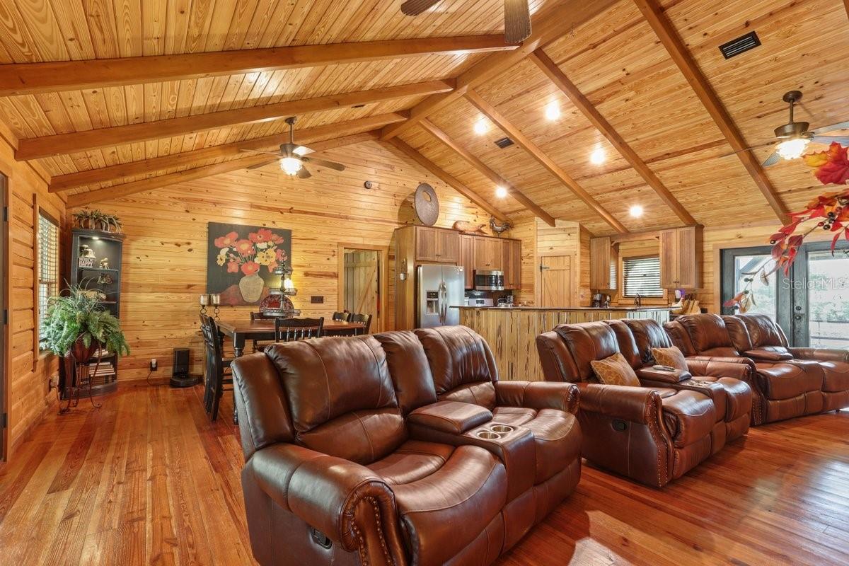 Image 8 of 47 For 501 Duncan Lane Ne