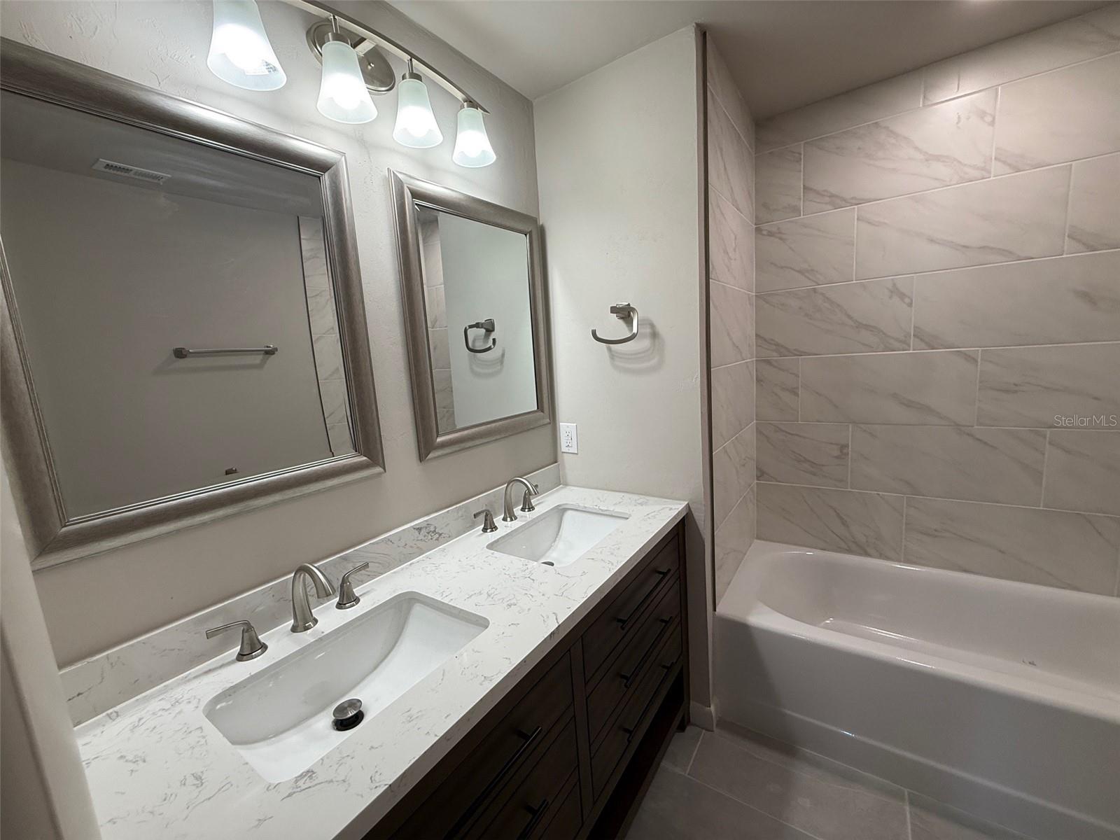 Image 20 of 31 For 8424 4th Place