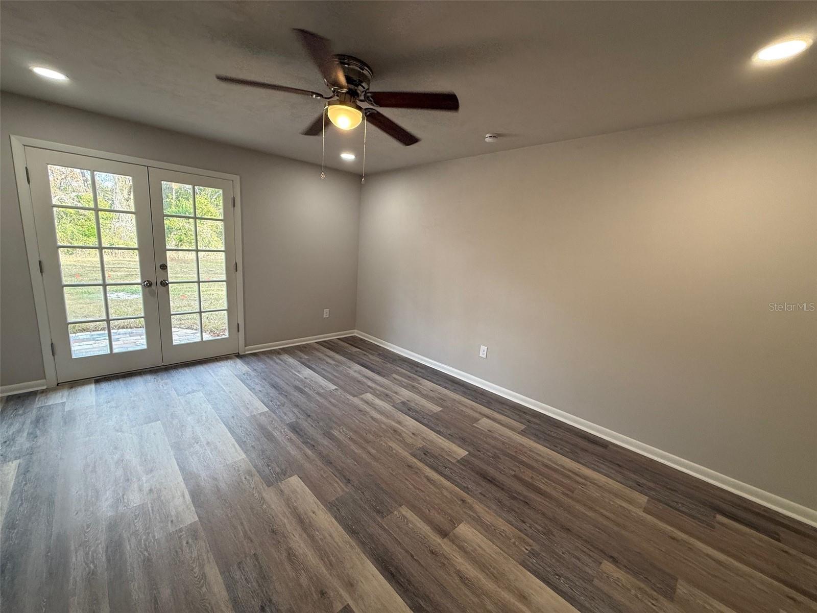 Image 22 of 31 For 8424 4th Place