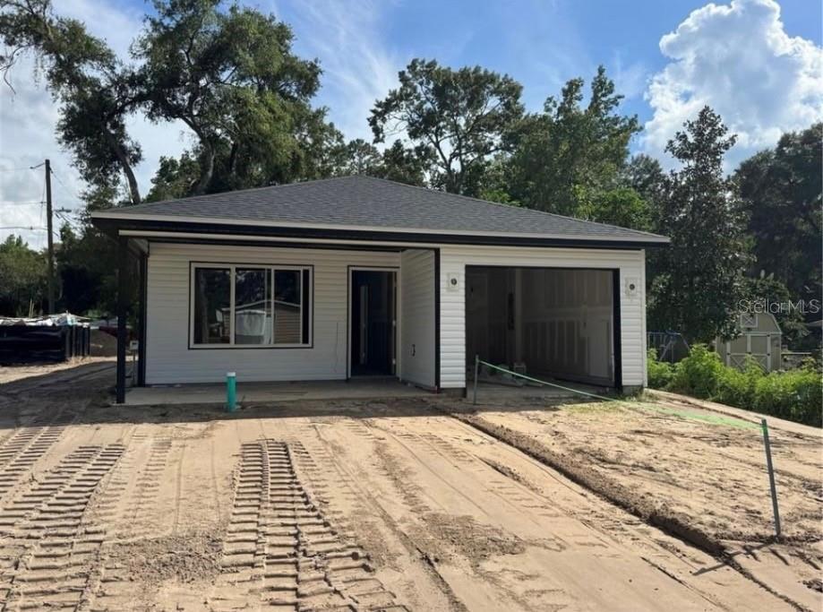Listing Details for 15370 Ne 2nd St, WILLISTON, FL 32696