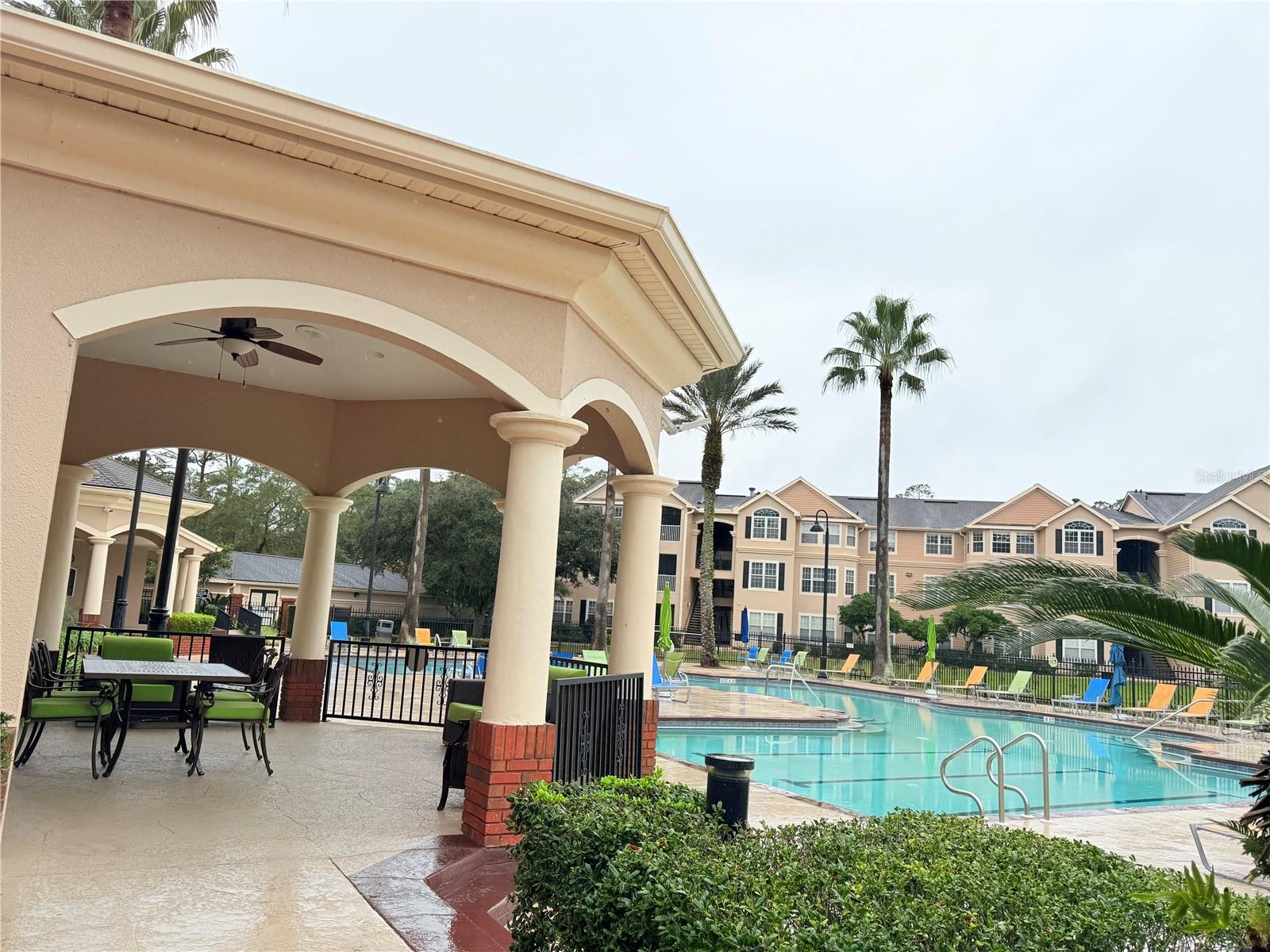 Image 23 of 30 For 13810 Sutton Park Drive N 123