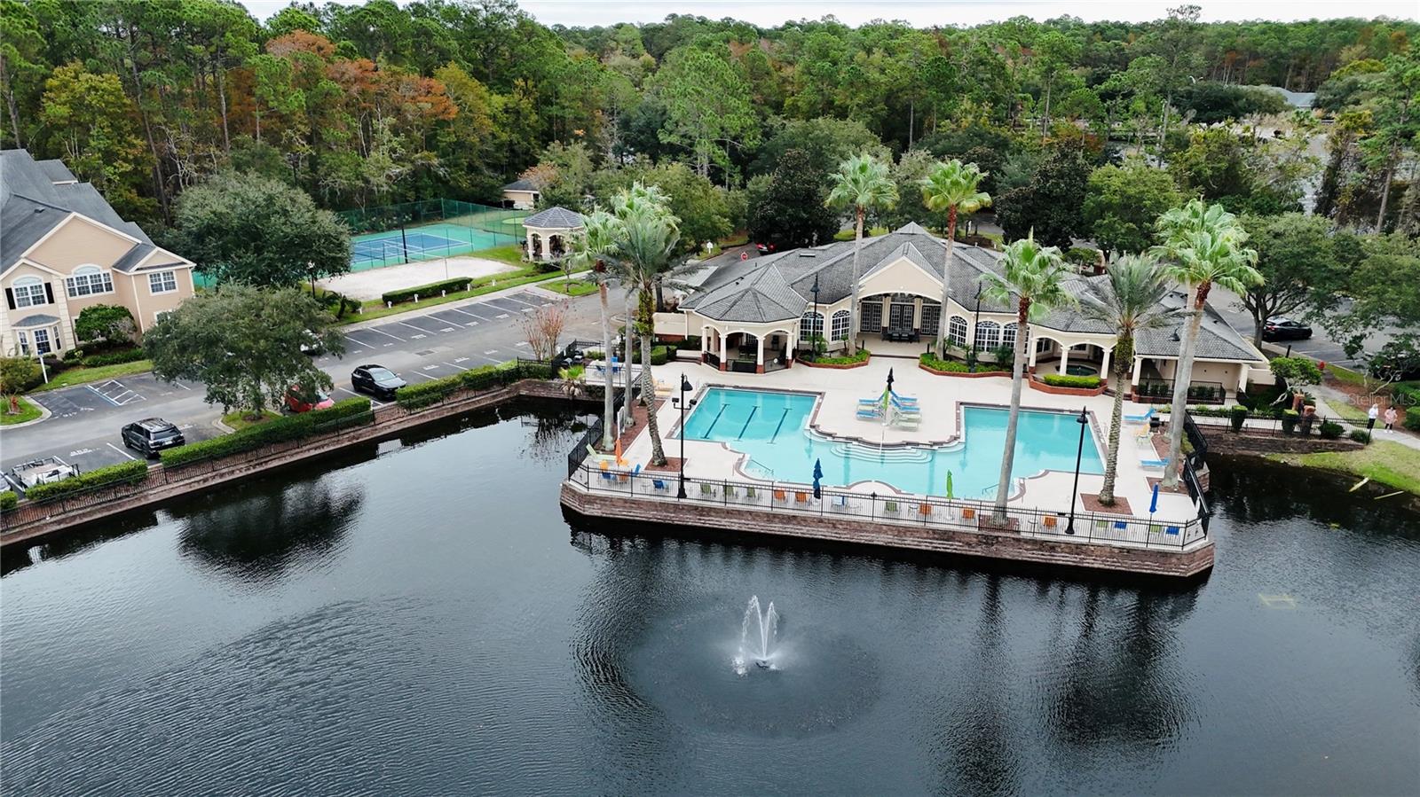 Image 24 of 30 For 13810 Sutton Park Drive N 123