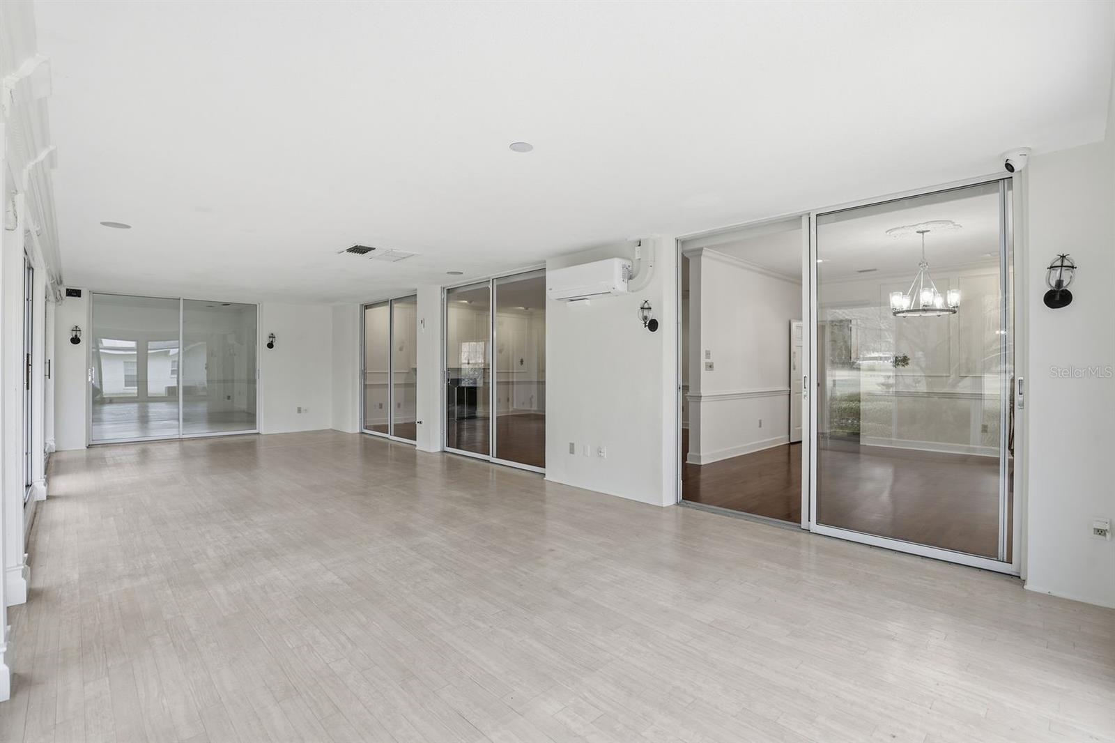 Image 22 of 32 For 6307 35th Way