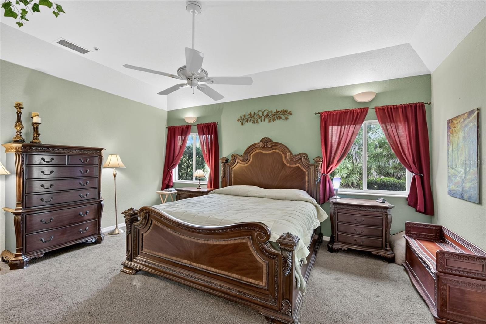 Image 20 of 42 For 820 Bayshore Drive