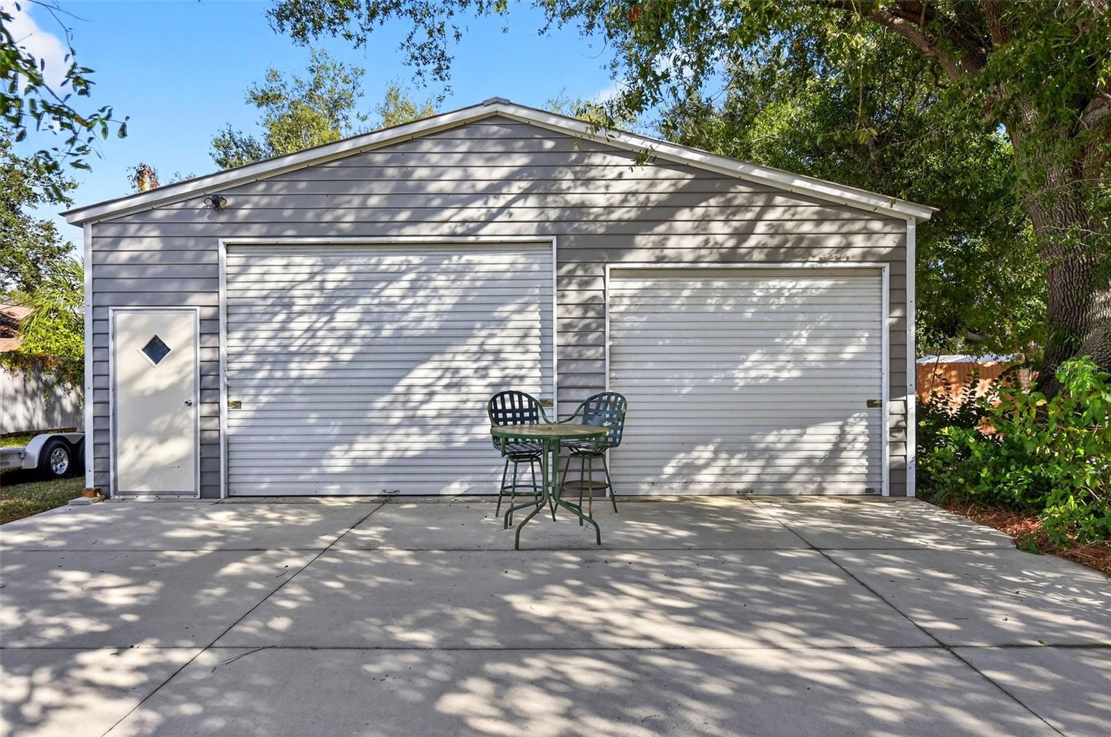 Image 36 of 42 For 820 Bayshore Drive