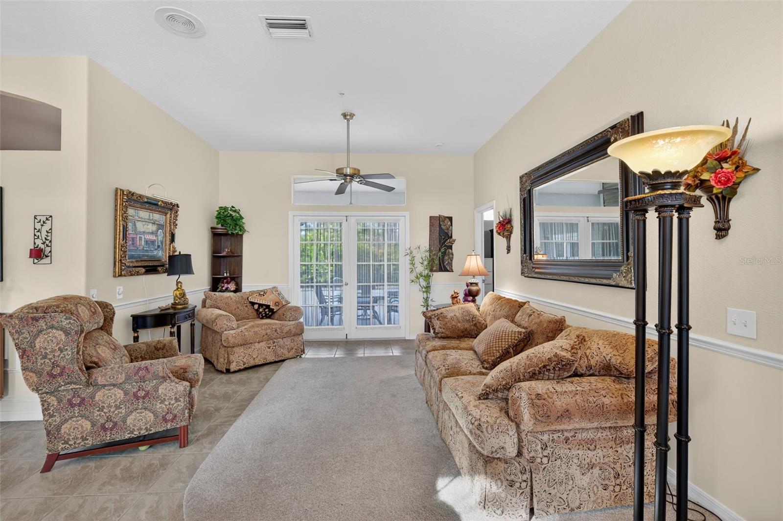 Image 9 of 42 For 820 Bayshore Drive