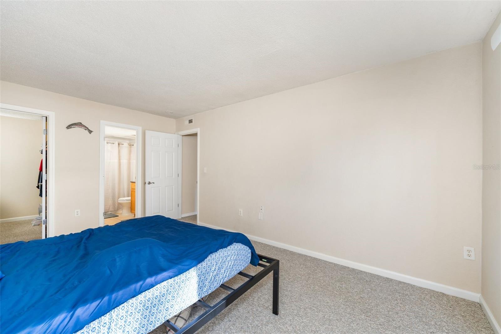 Image 15 of 23 For 1810 23rd Boulevard 216