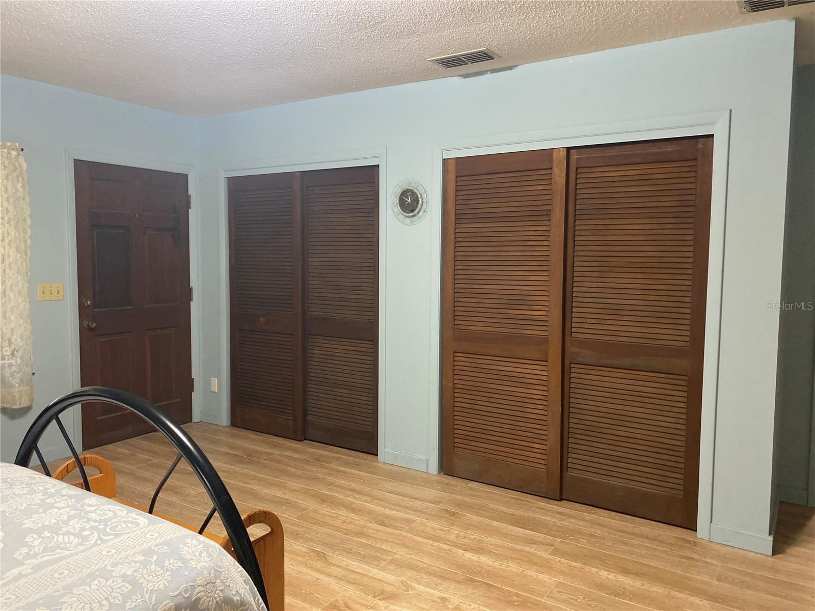 Image 12 of 34 For 8093 Breezy Point Road E