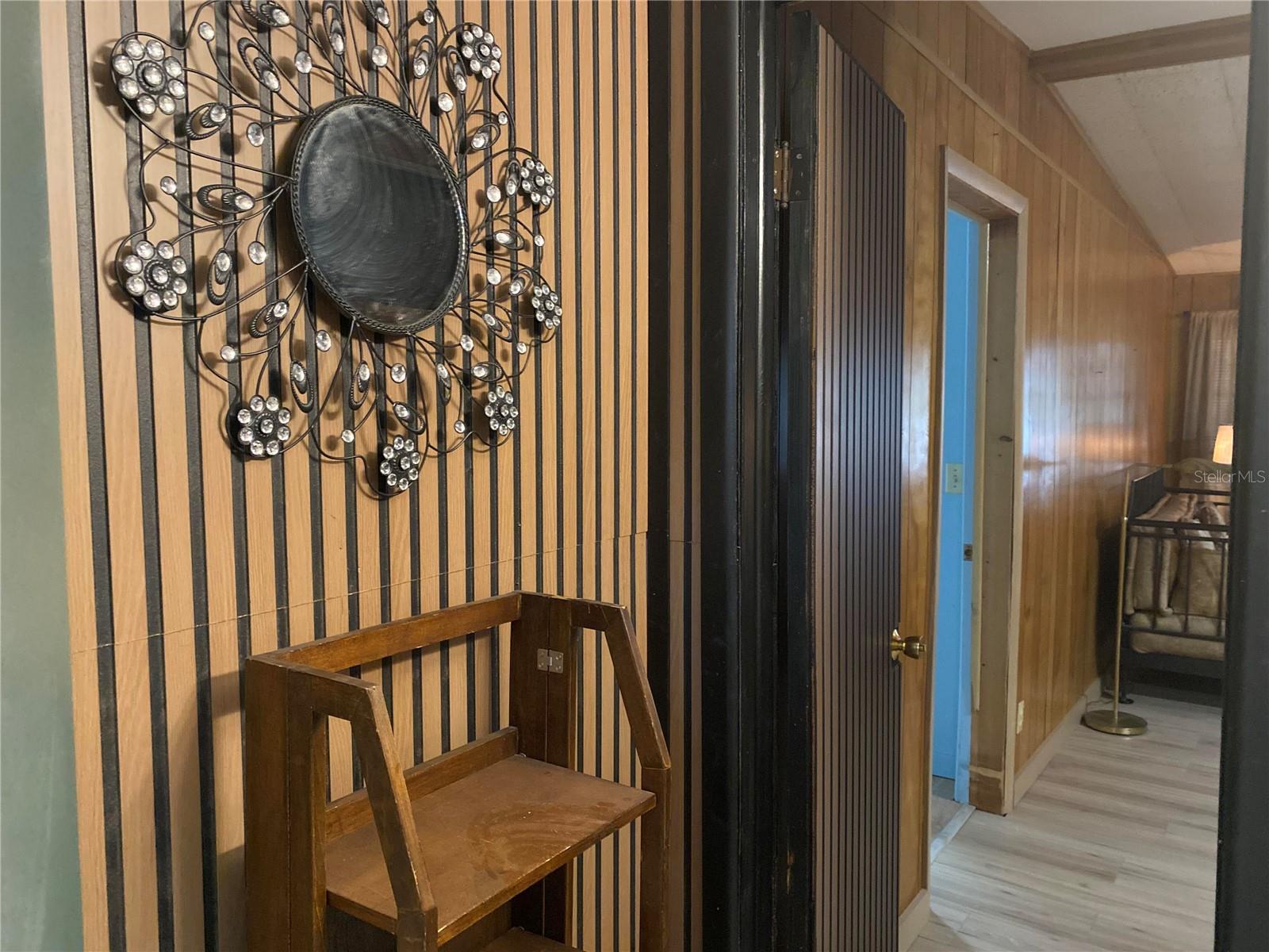 Image 20 of 34 For 8093 Breezy Point Road E