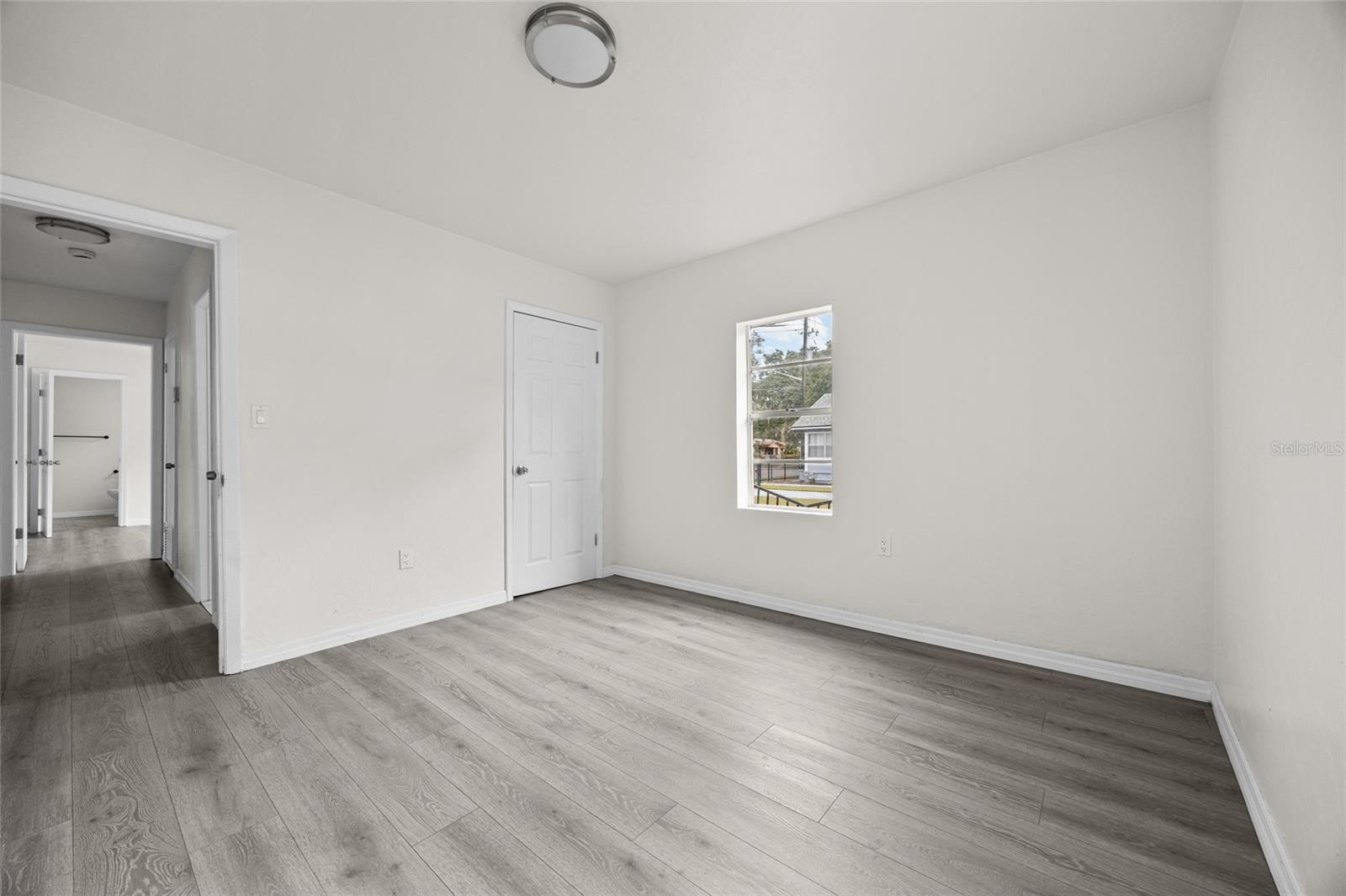 Image 12 of 19 For 2203 8th Avenue