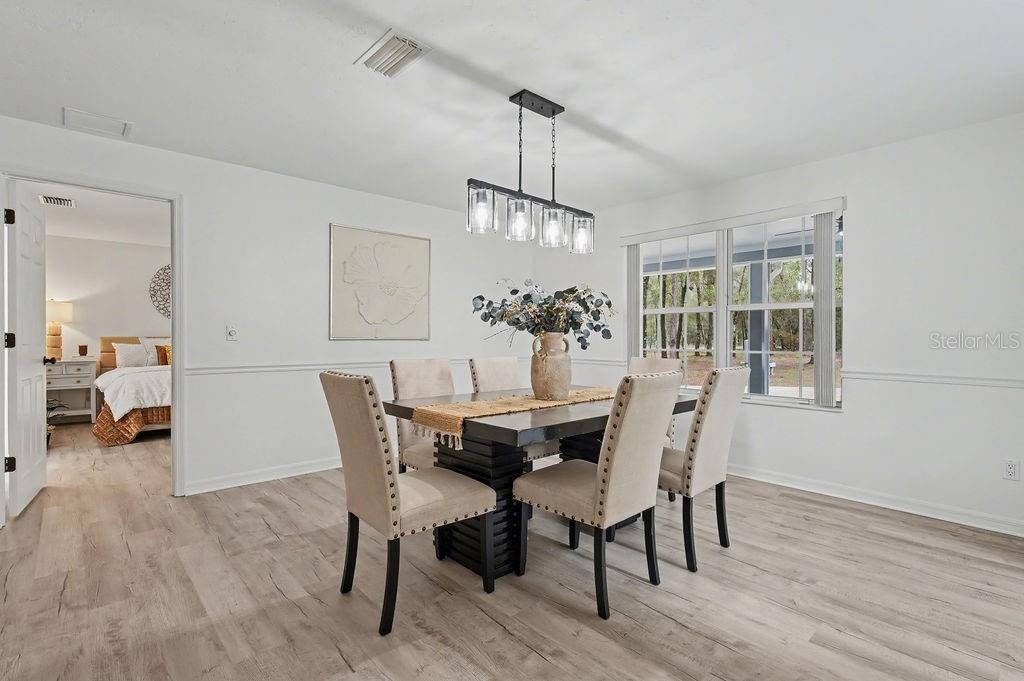 Image 16 of 42 For 11109 224 Terrace