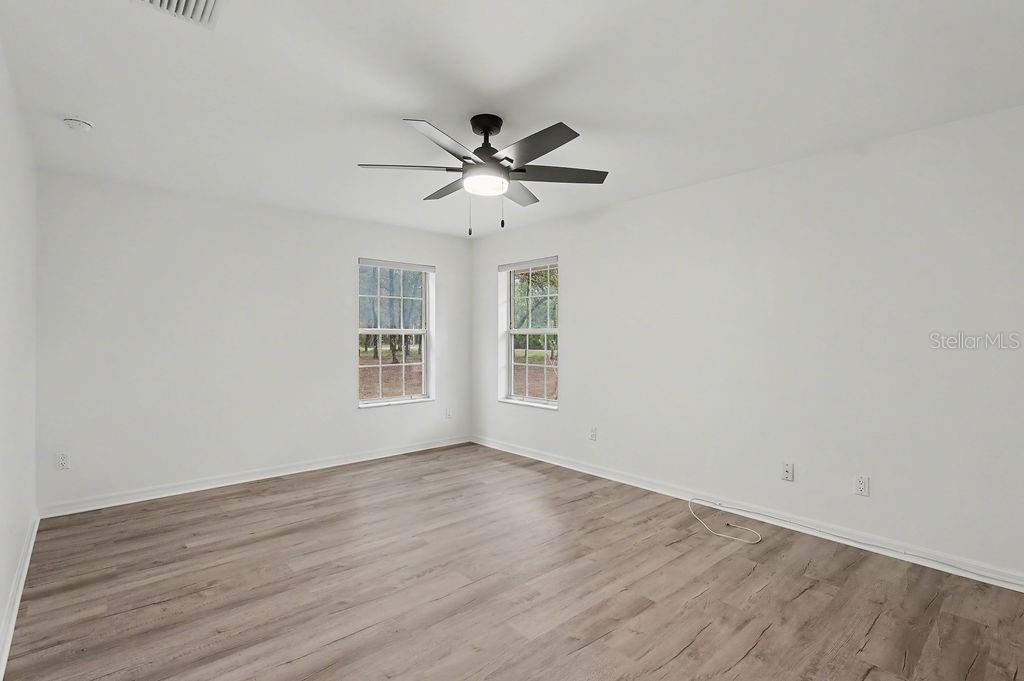 Image 29 of 42 For 11109 224 Terrace