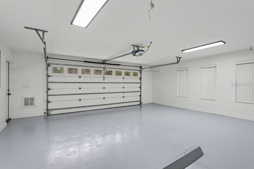 Image 31 of 42 For 11109 224 Terrace