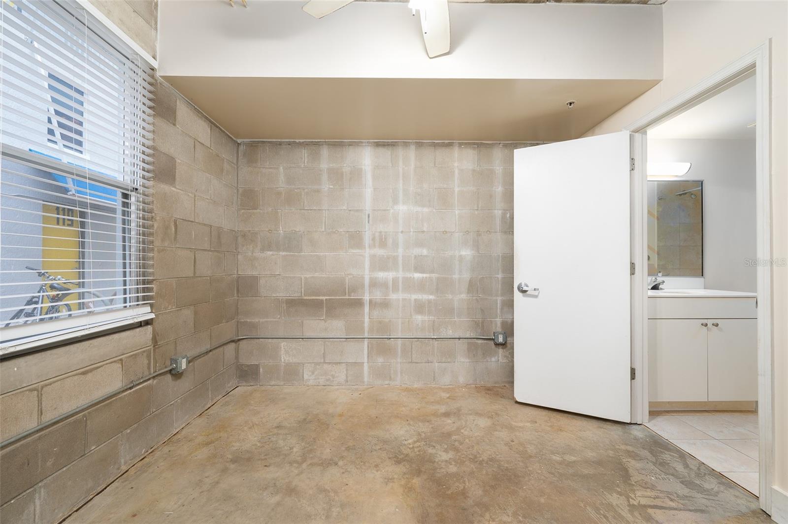 Image 13 of 29 For 2515 35th Place 103