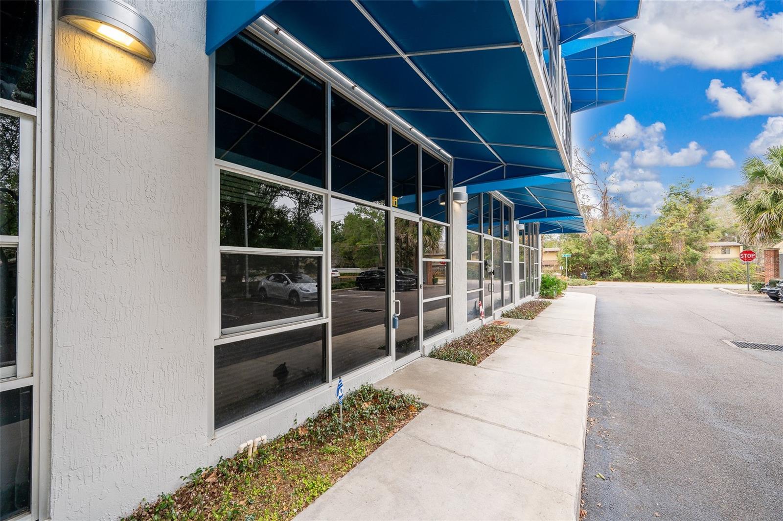 Image 22 of 29 For 2515 35th Place 103