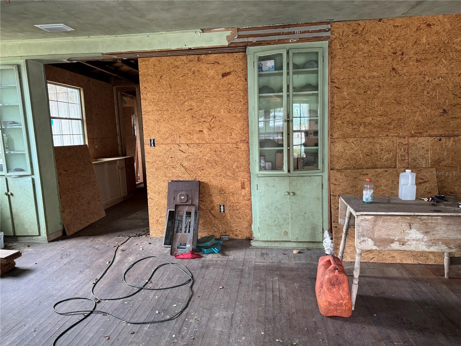 Image 3 of 18 For 312 Church Street