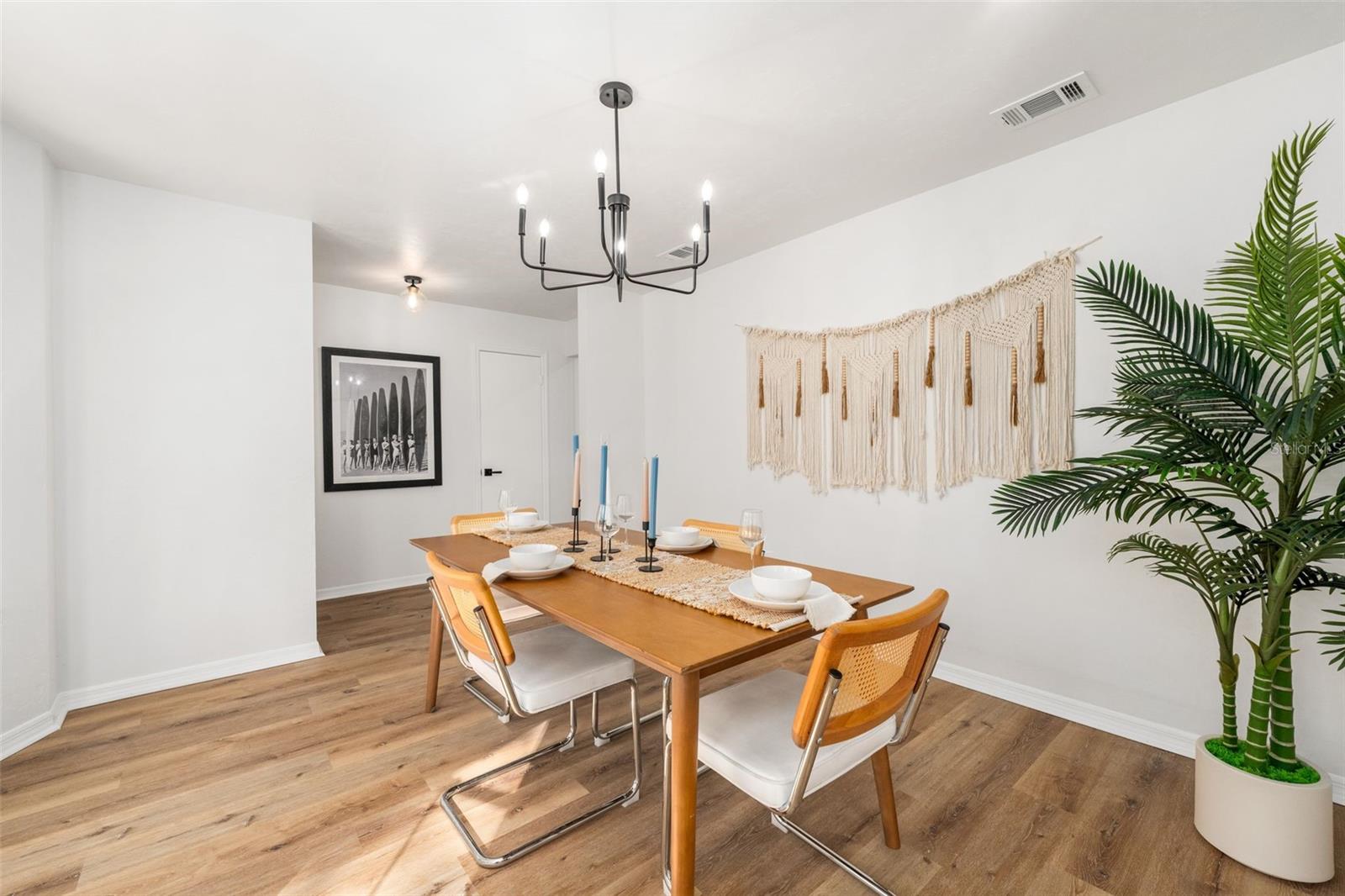 Image 16 of 33 For 7001 52nd Terrace