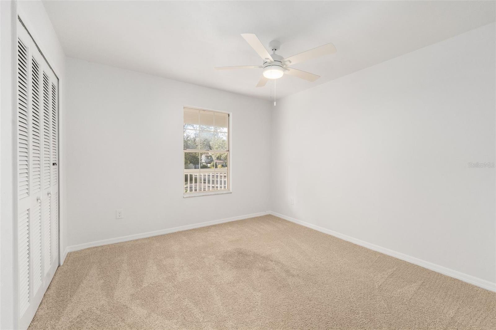 Image 22 of 33 For 7001 52nd Terrace