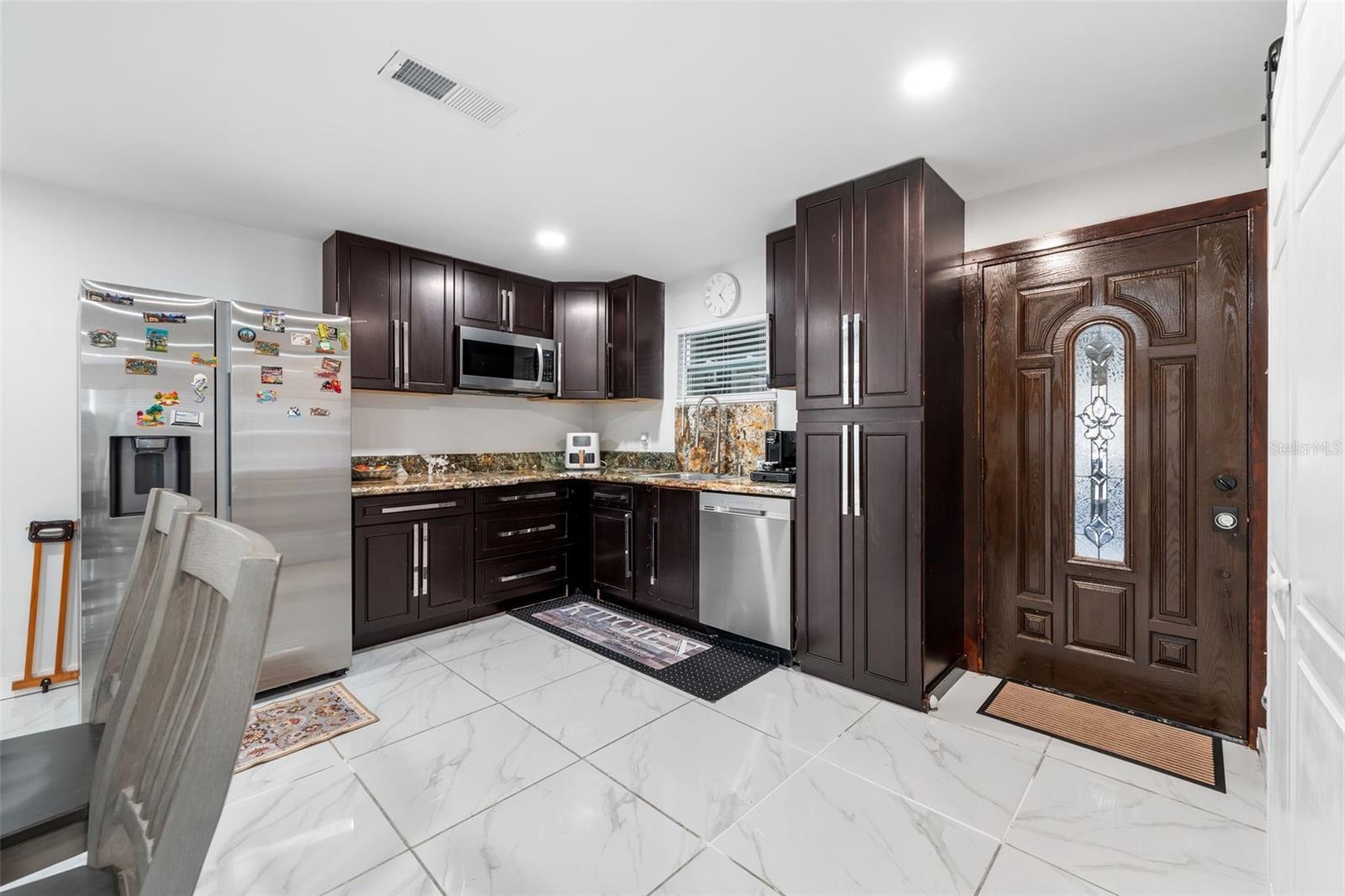 Image 3 of 31 For 164 Senior Court