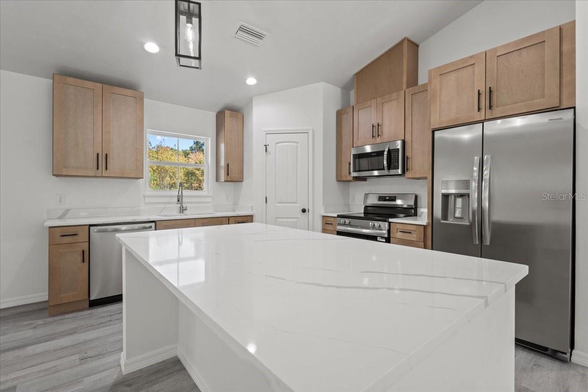 Image 26 of 38 For 4906 36th Street