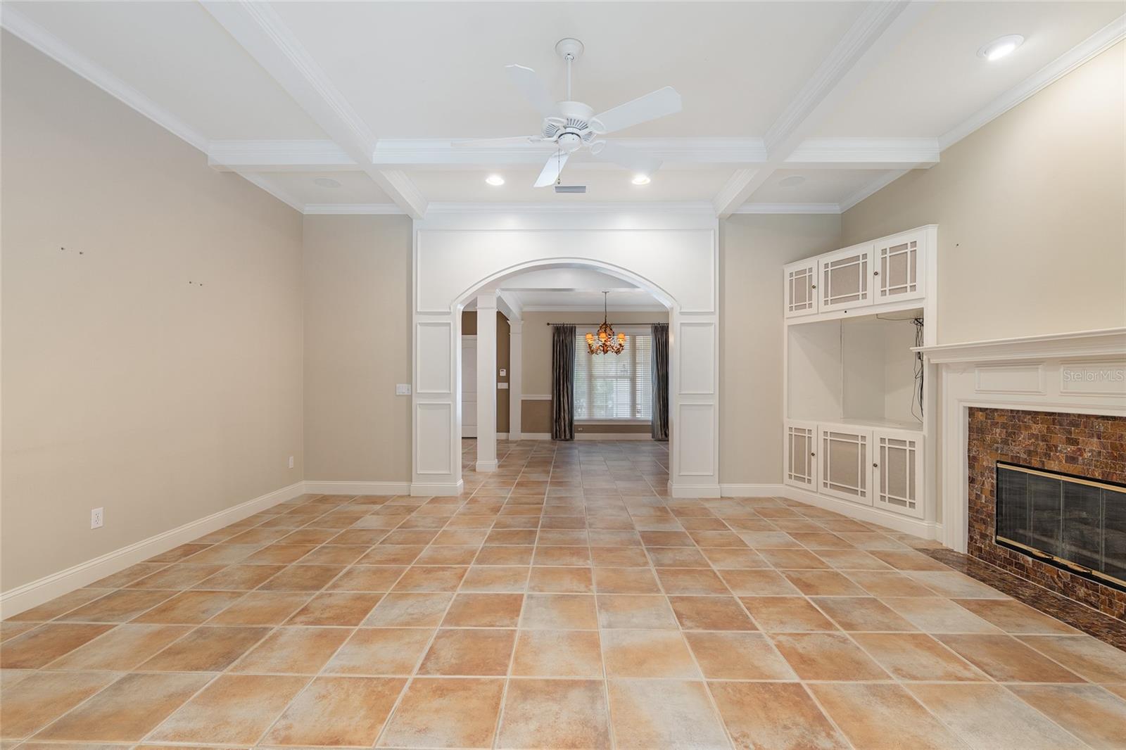 Image 17 of 87 For 3525 18th Avenue