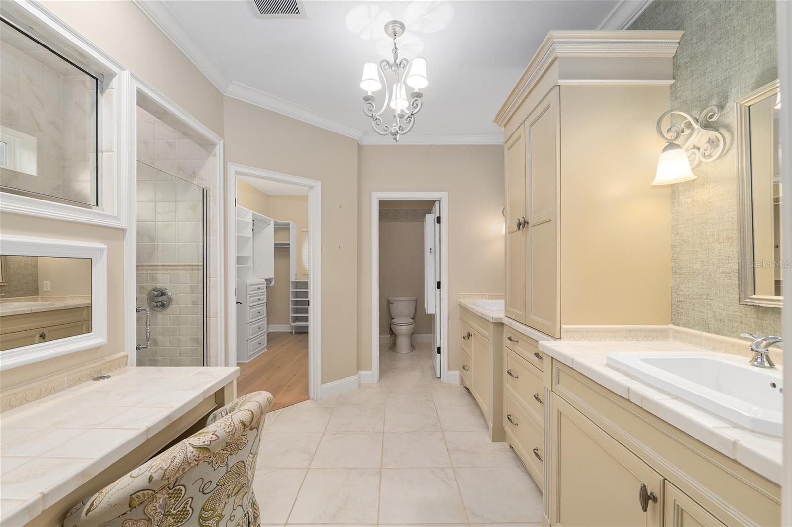 Image 37 of 87 For 3525 18th Avenue