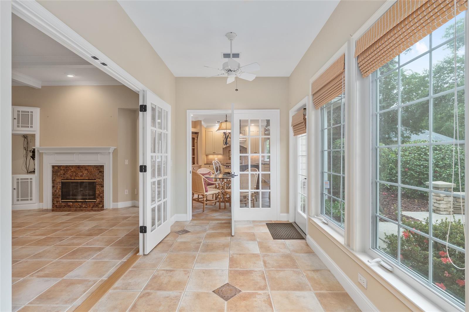 Image 65 of 87 For 3525 18th Avenue