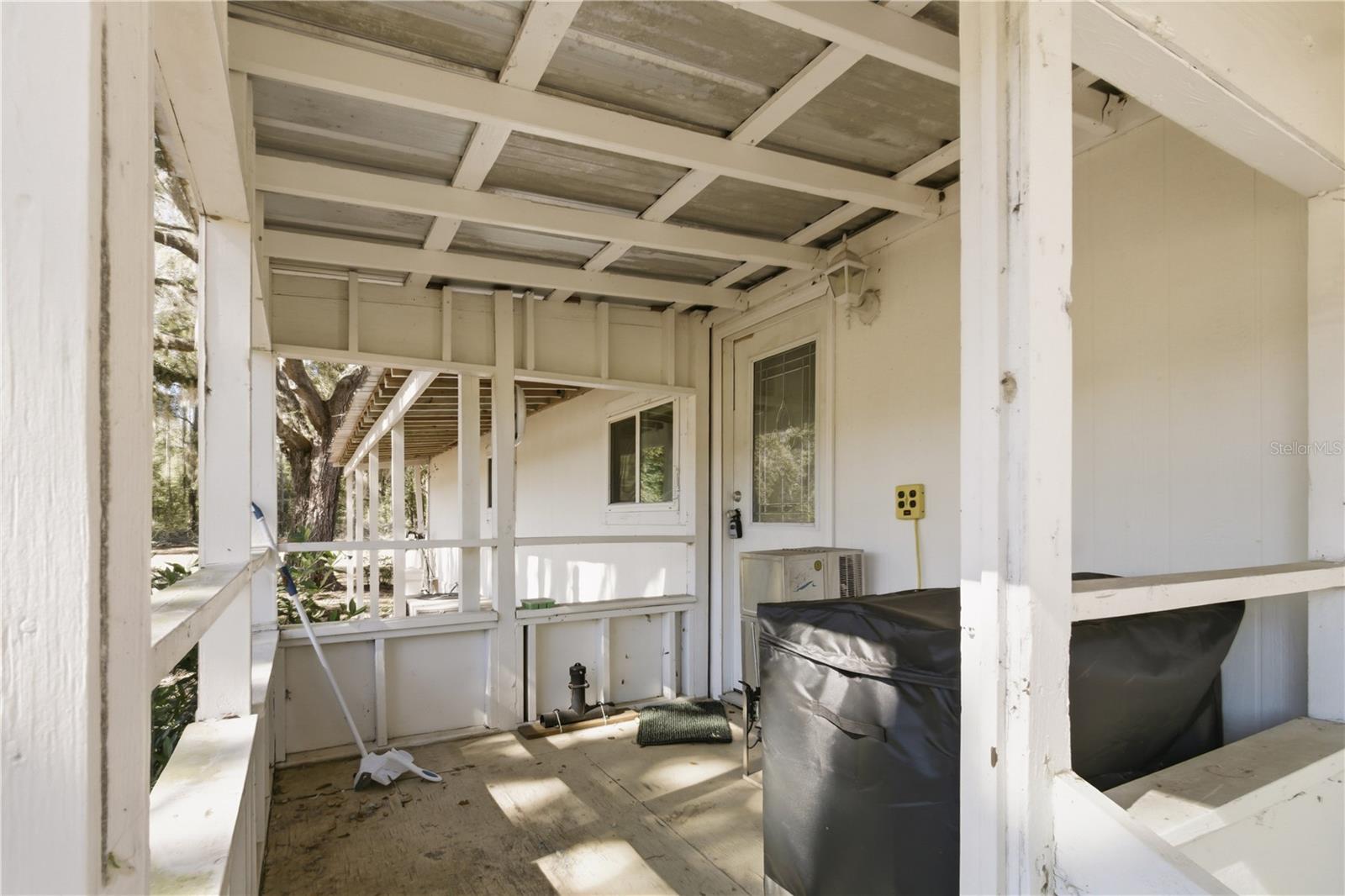 Image 33 of 55 For 1349 27th Place