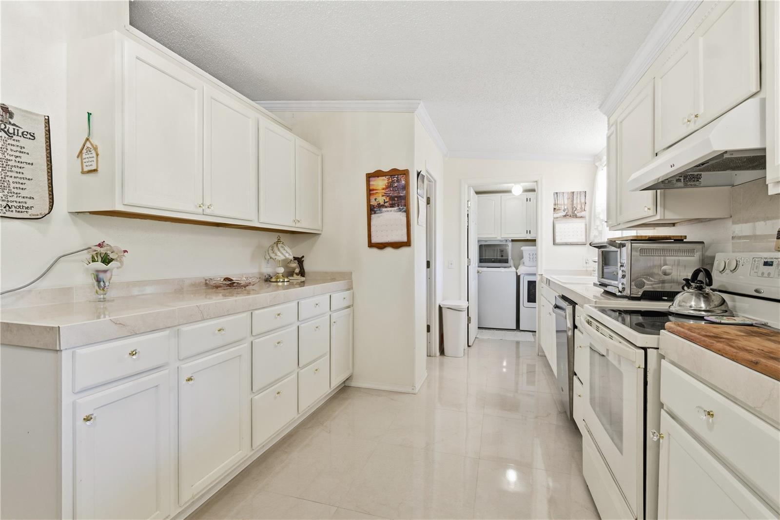 Image 39 of 55 For 1349 27th Place