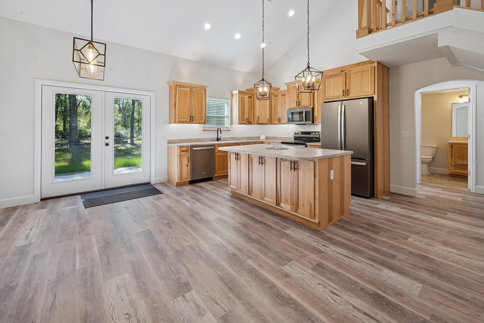 Image 20 of 49 For 4035 County Road 342