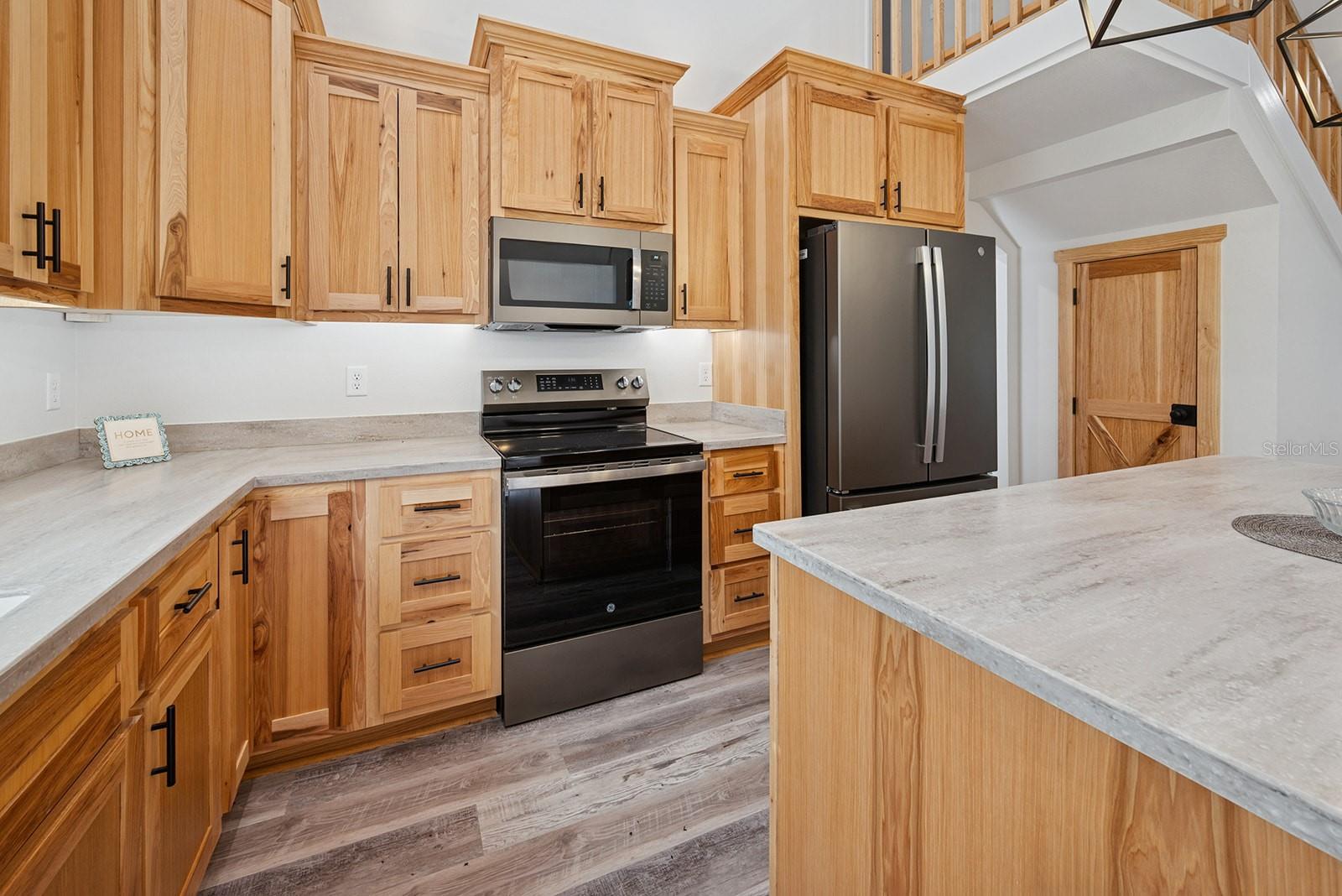 Image 24 of 49 For 4035 County Road 342