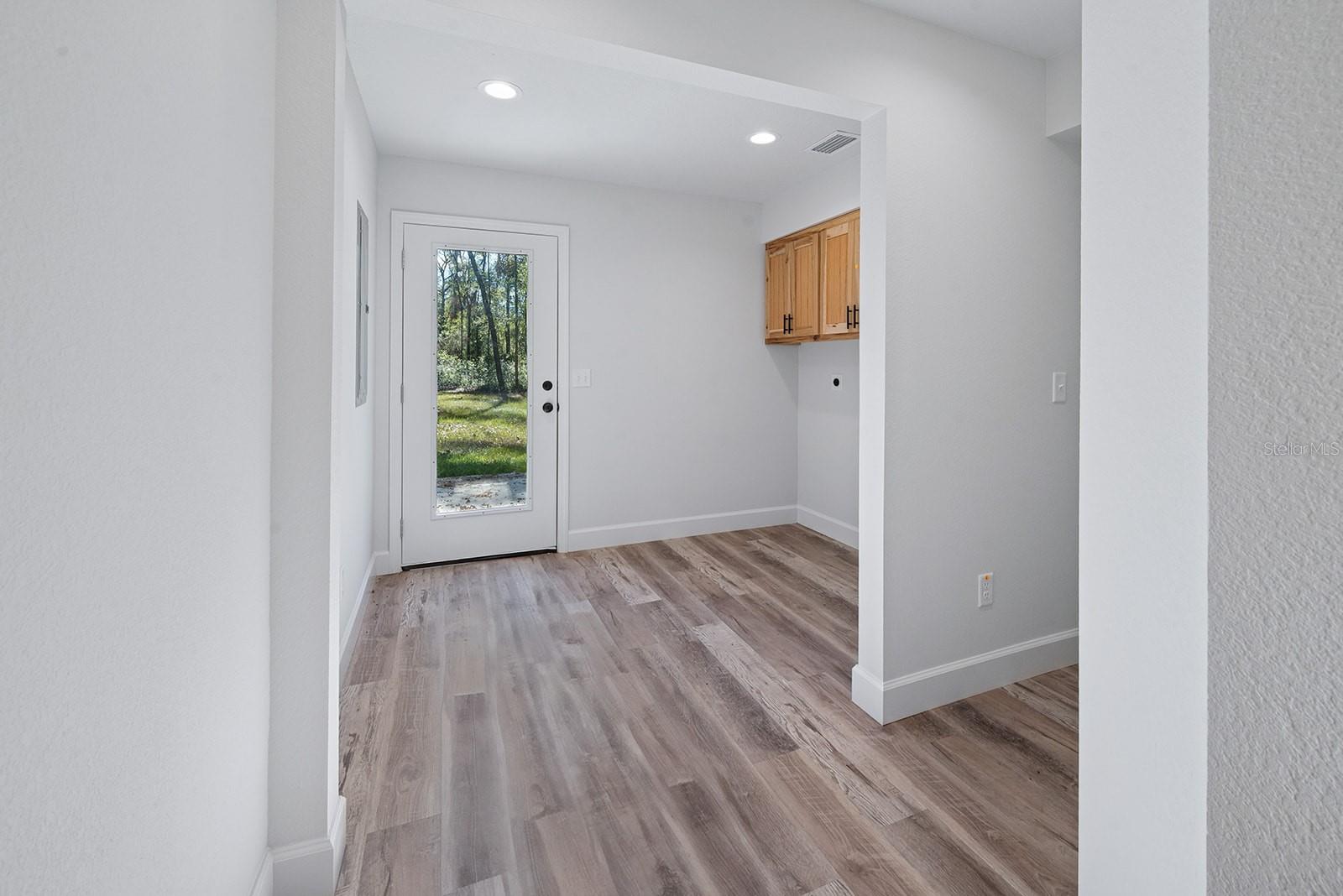 Image 28 of 49 For 4035 County Road 342