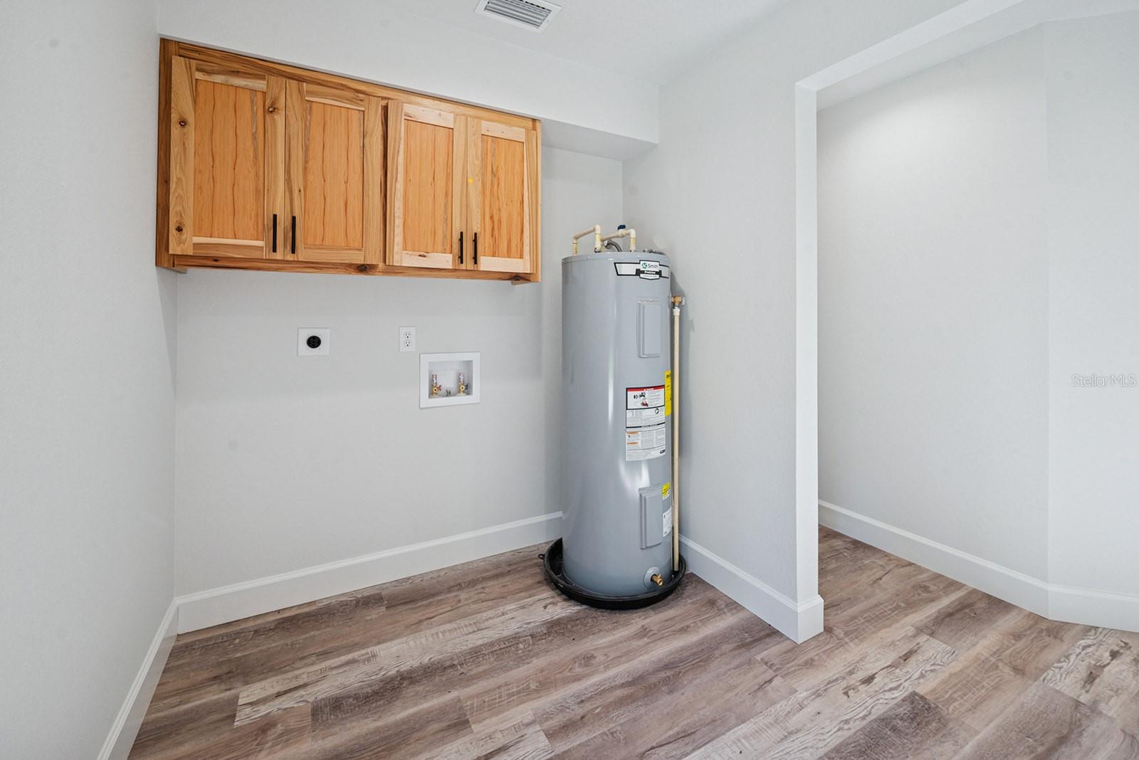 Image 29 of 49 For 4035 County Road 342