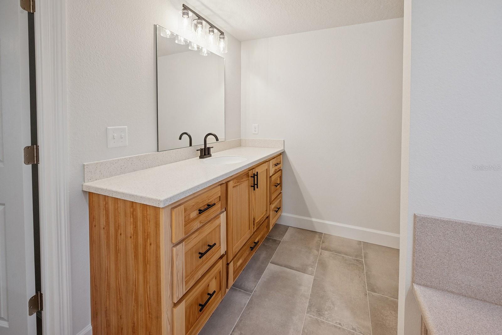 Image 39 of 49 For 4035 County Road 342