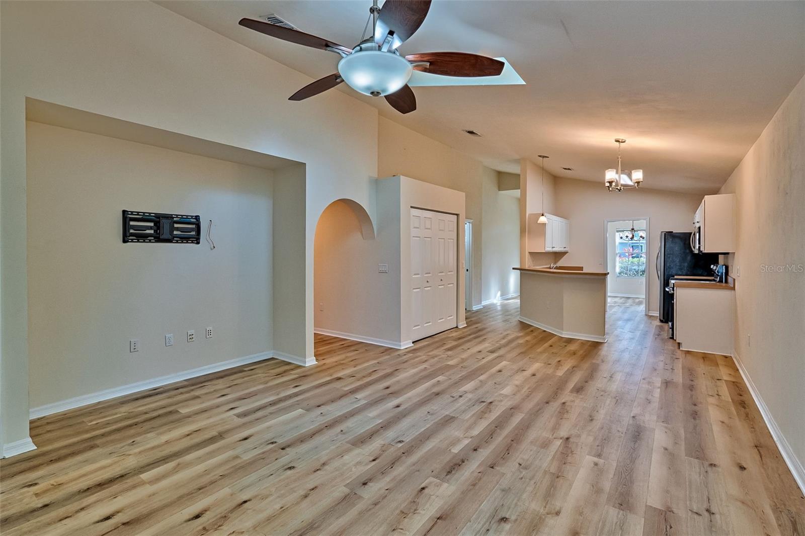 Image 14 of 43 For 5006 22nd Street