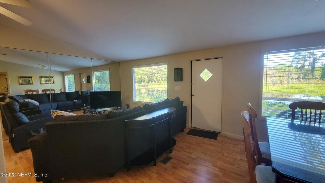 Image 6 of 19 For 6930 223rd Ne