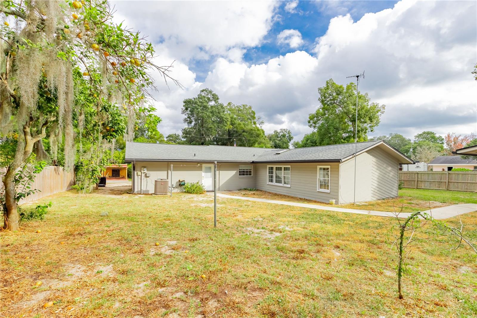 Image 38 of 44 For 420 Palmetto Avenue