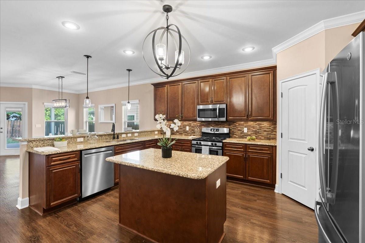 Image 6 of 51 For 9834 17th Road