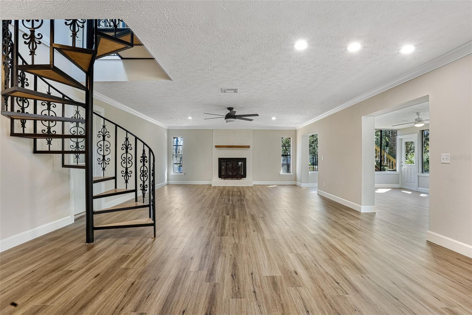 Image 14 of 24 For 2830 31st Street