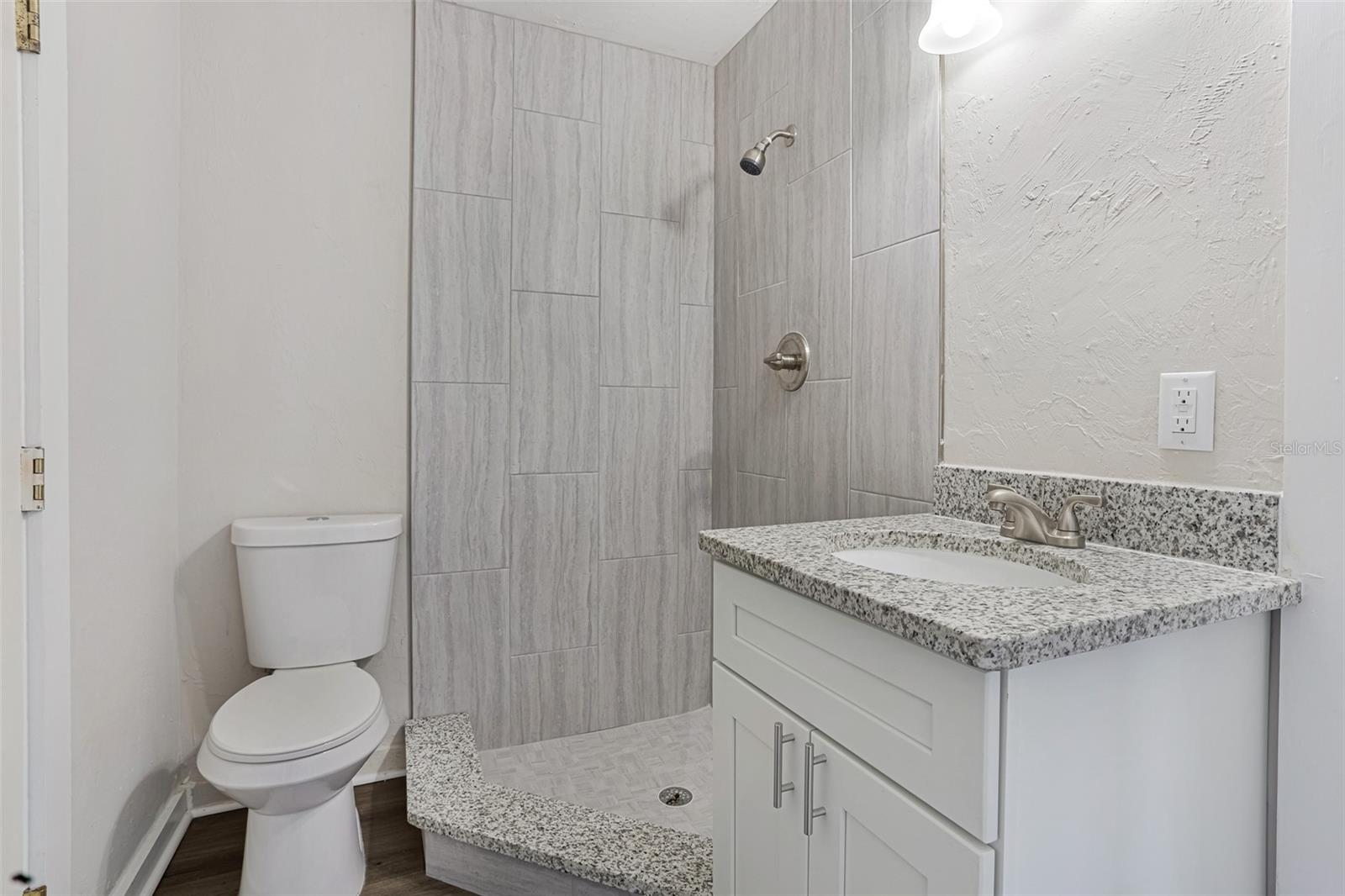 Image 15 of 24 For 2830 31st Street