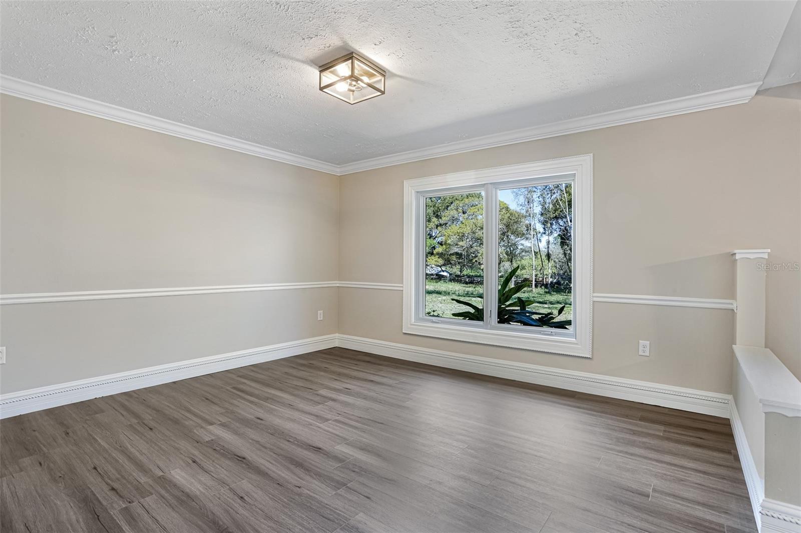 Image 6 of 24 For 2830 31st Street