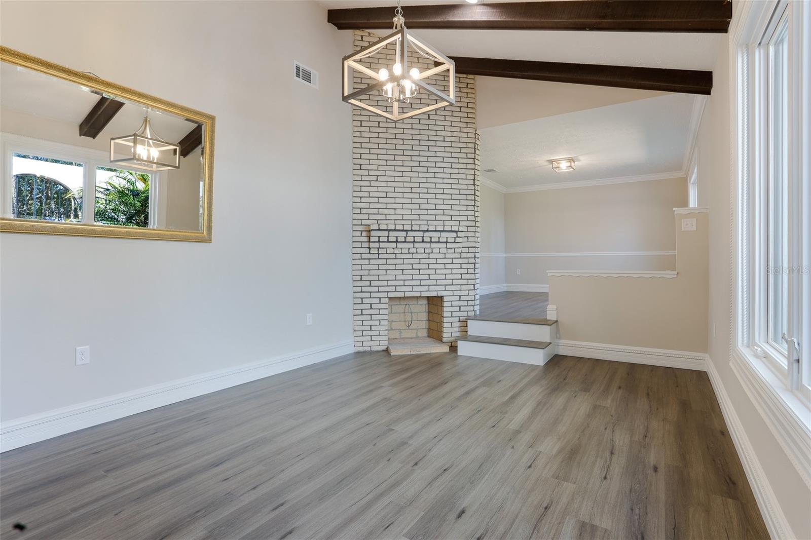 Image 8 of 24 For 2830 31st Street