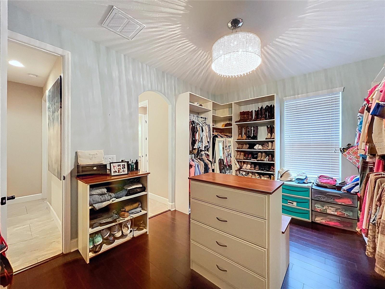 Image 56 of 90 For 1737 Virginia Willow Drive