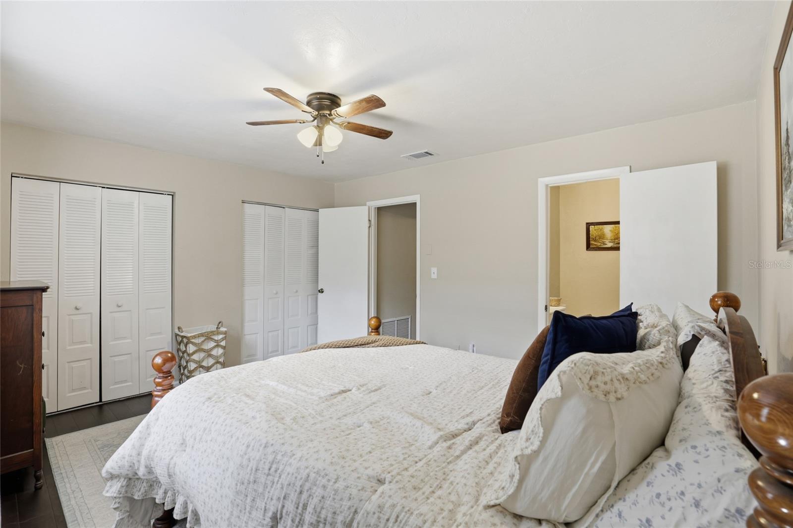 Image 16 of 31 For 4321 26th Terrace